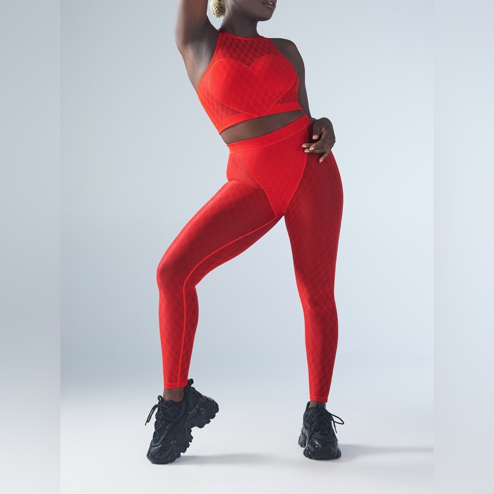 Savage X Fenty  Run 2 Me Mesh Tank & Leggings - XL